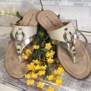 Bandolino B Flexible Women’s sandals